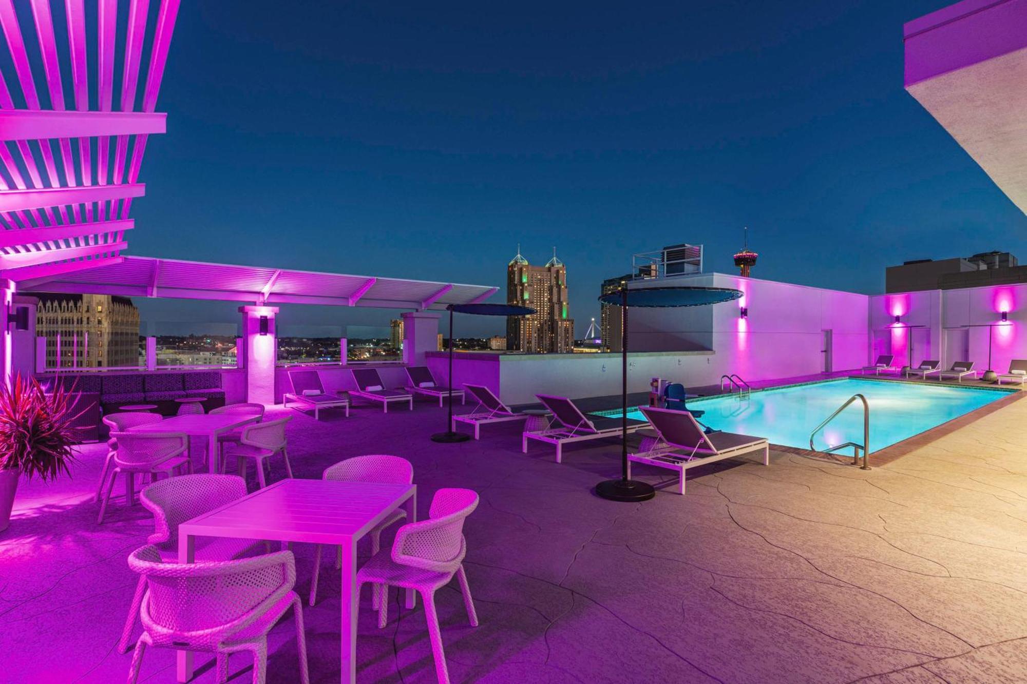 Hilton Garden Inn San Antonio Downtown Riverwalk Zewnętrze zdjęcie